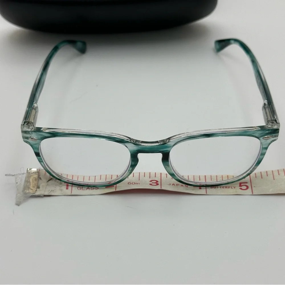 RAE DUNN Green Frames Read More Reading Glasses RD44B-T122X00. 0.00
